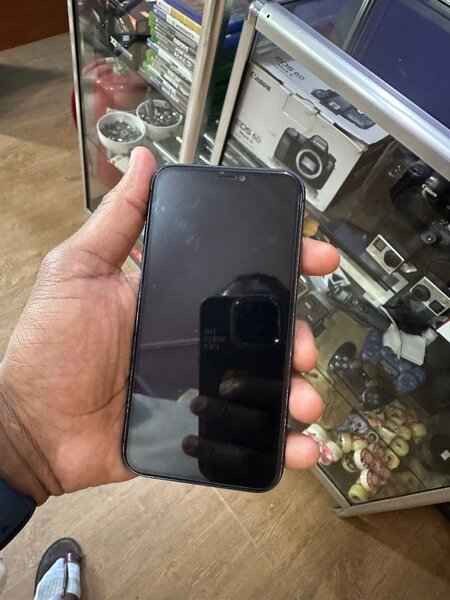 iPhone 11 U.K , 64GB