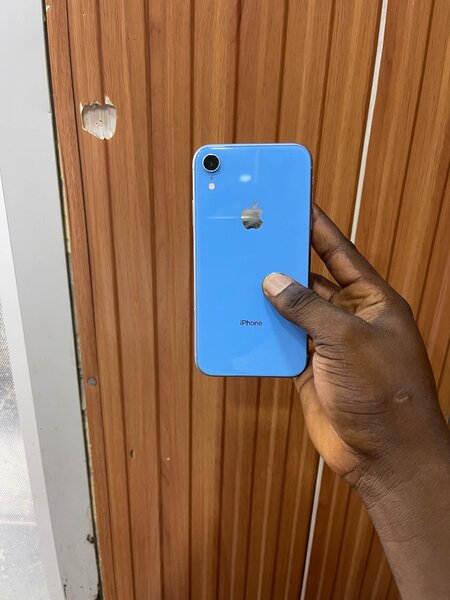 iPhone XR Casi neuf très propre