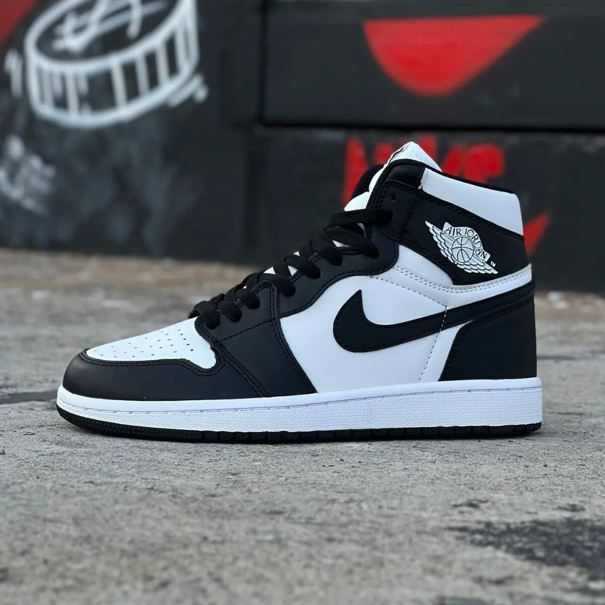 Air jordan Noir et Blanc