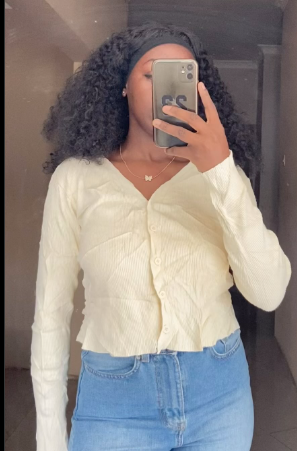  Short knitted Sweater  with buttons in pink  size: M/S