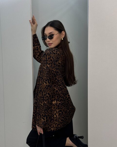 Пиджак леопард