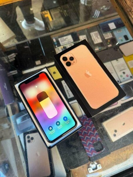 Apple iPhone 11 Pro - Téléphone reconditionné