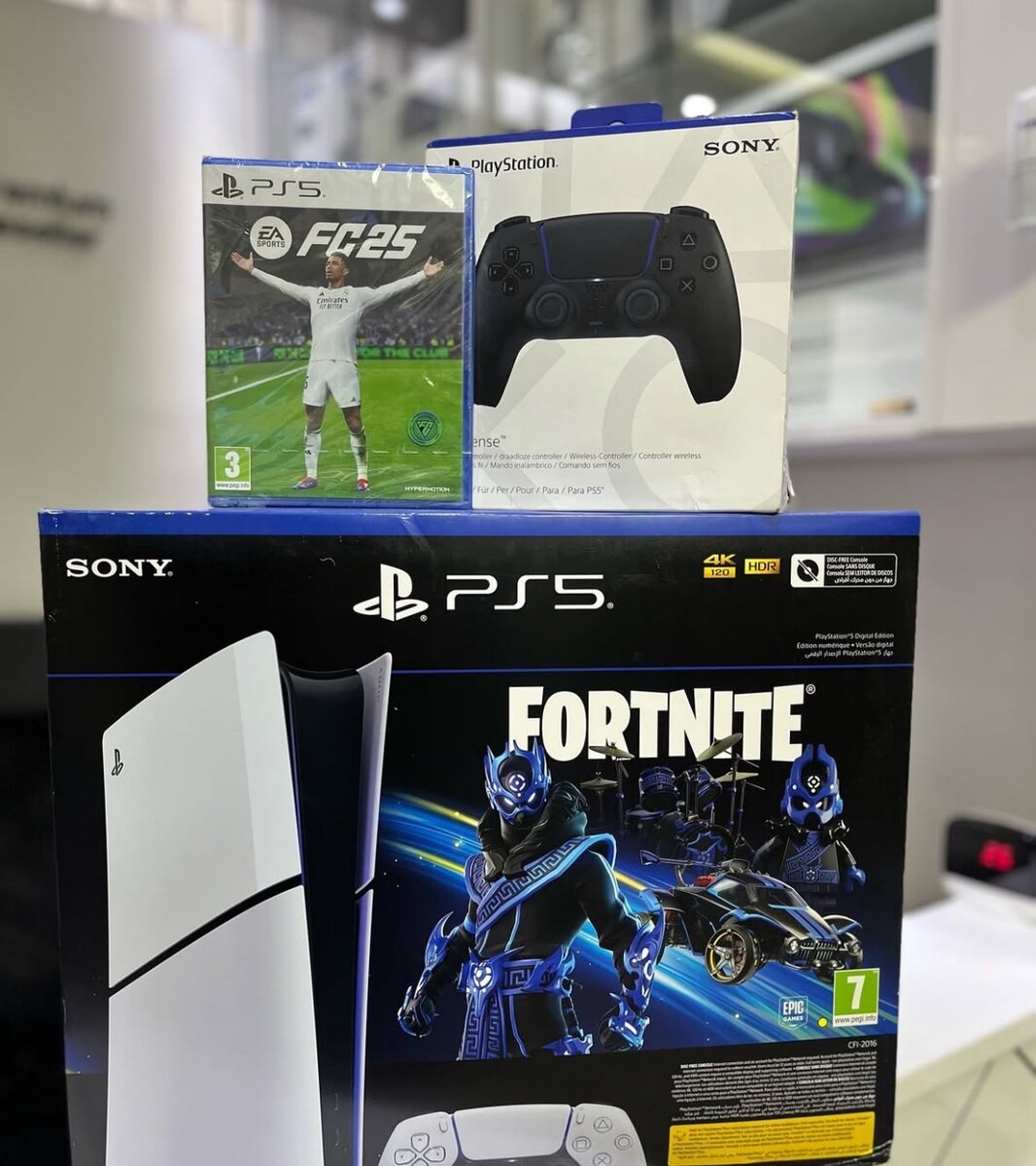 PlayStation 5 Slim Standard, Extra controller, EA FC 25 CD