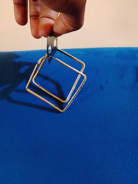 Boucles d'oreilles géométriques dorées