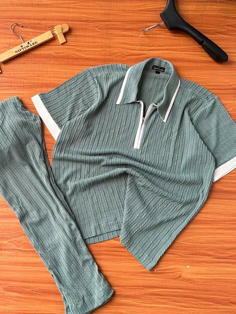 Quality top and down