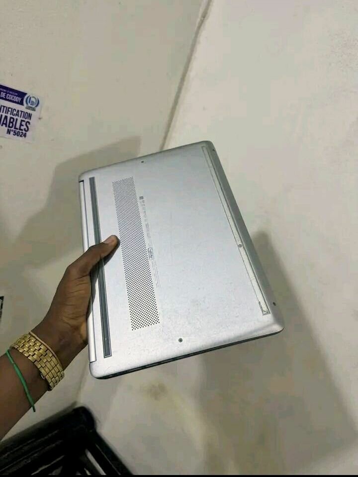 Ordinateur portable HP EliteBook