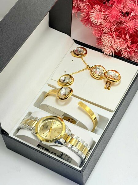 Elegant Jewelry Gift Set