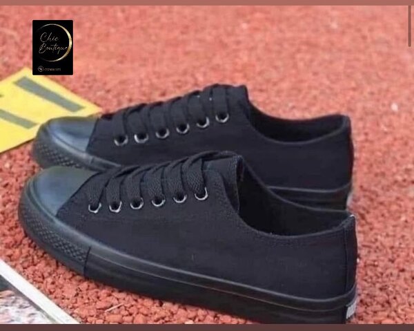 Chaussures Noires Unisexes