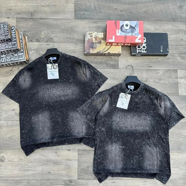 Loose vintage T-shirt off white