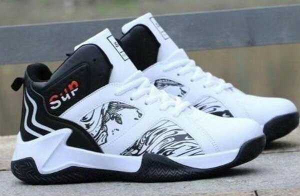 Baskets montantes stylées