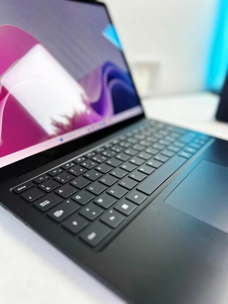 SURFACE LAPTOP 5   ÉCRAN TACTILE   PROFESSIONNELS