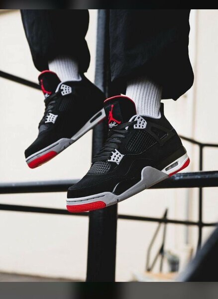 Jordan 4