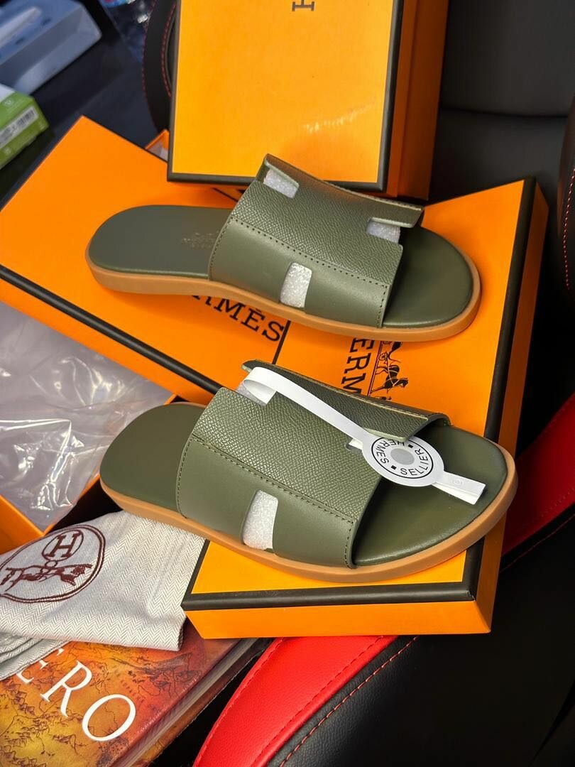 Hermes Slippers