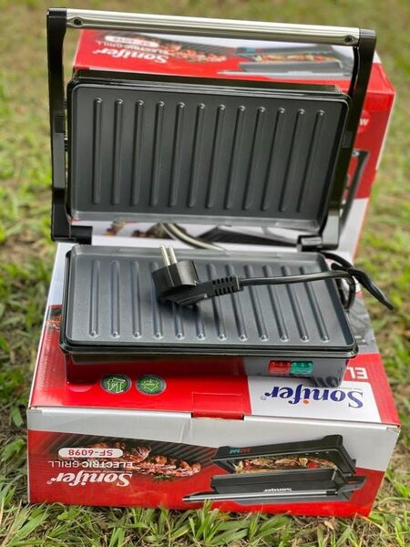 Grill électrique multifonction