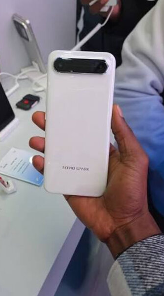 Tecno Spark Slim - Téléphone portable