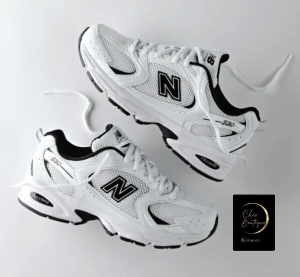 Basket new balance avec carton