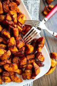 Alloco+Oeufs+Pattes de poulet