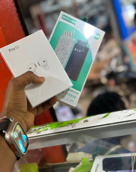 Power bank + ecouteur