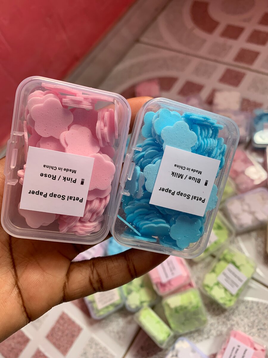 Pétales de savon parfumées