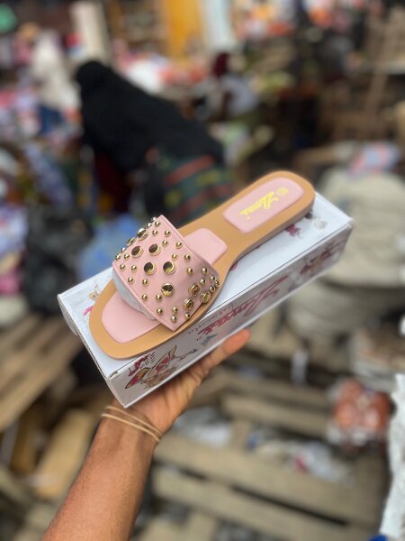 Sandales Femme Cloutées