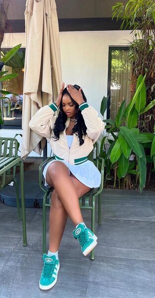 Baskets en suède vertes