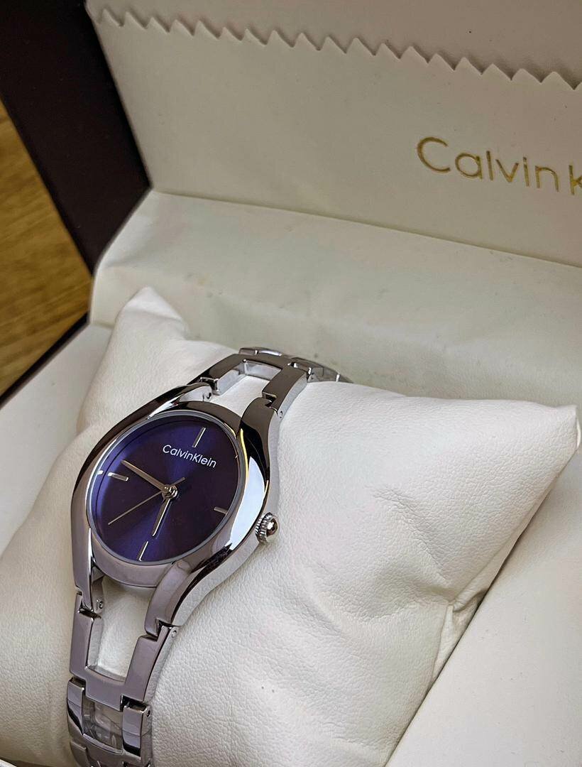 Montre Calvin Klein en acier inoxydable