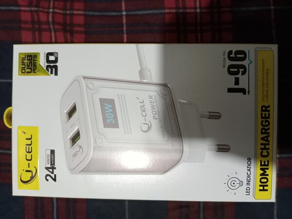 J-Cell Mobile Charger