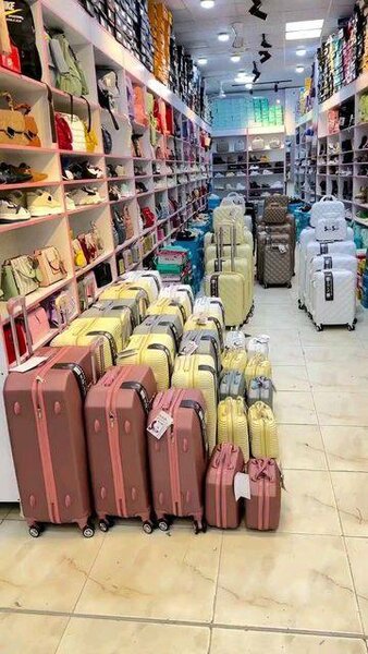 Valise à roulettes pour voyage