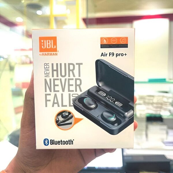 Multi Colour Long Lasting Battery With Fast Charge Earbuds