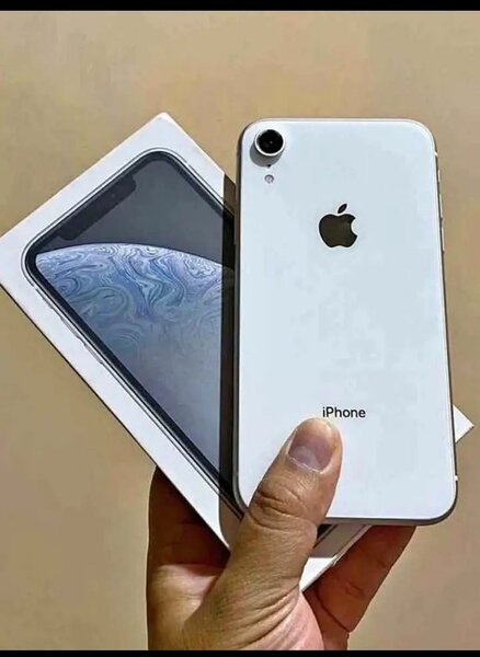 iPhone XR - Diverses couleurs