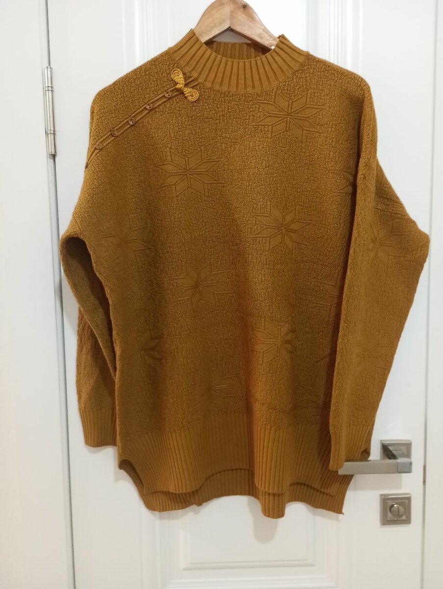 База кофта тонкая 650 с , вязанная кофта 850 с , платье 1200