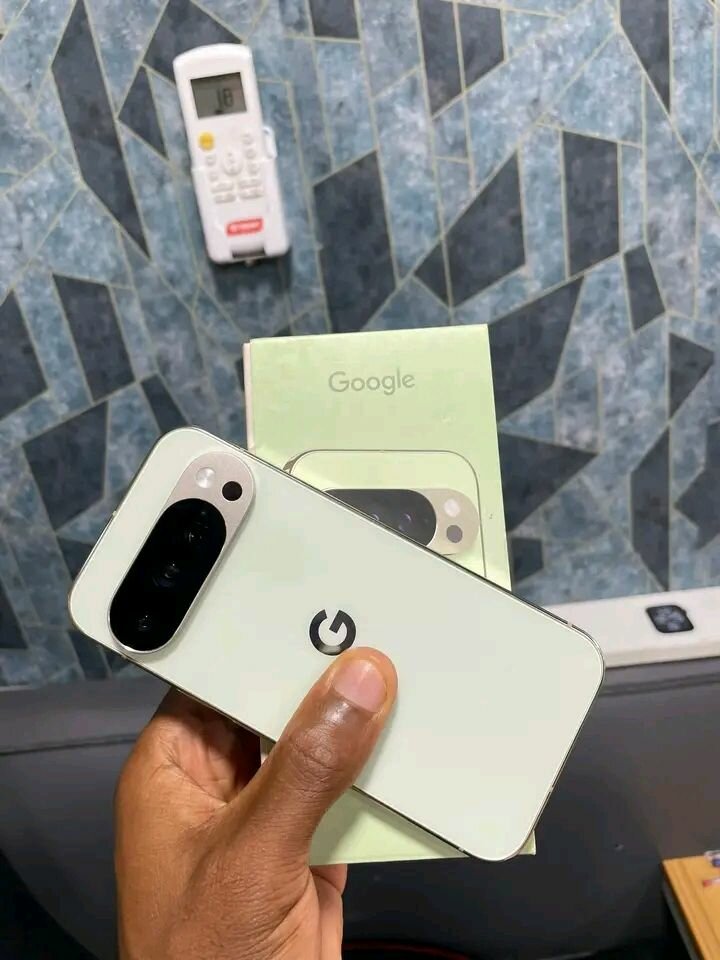 Google Pixel 10 Pro Smartphone