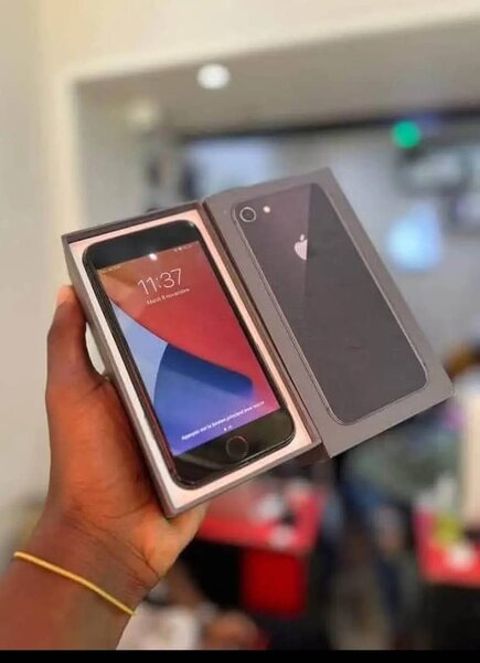 iPhone SE - Smartphone élégant