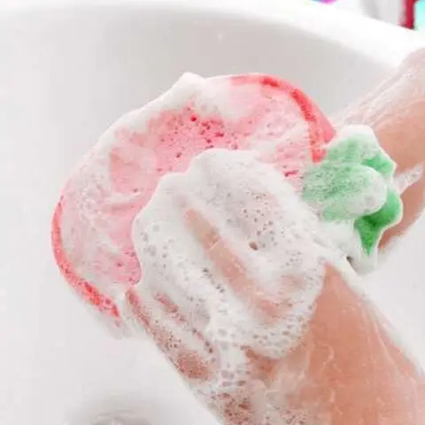 Éponge en forme de fruits