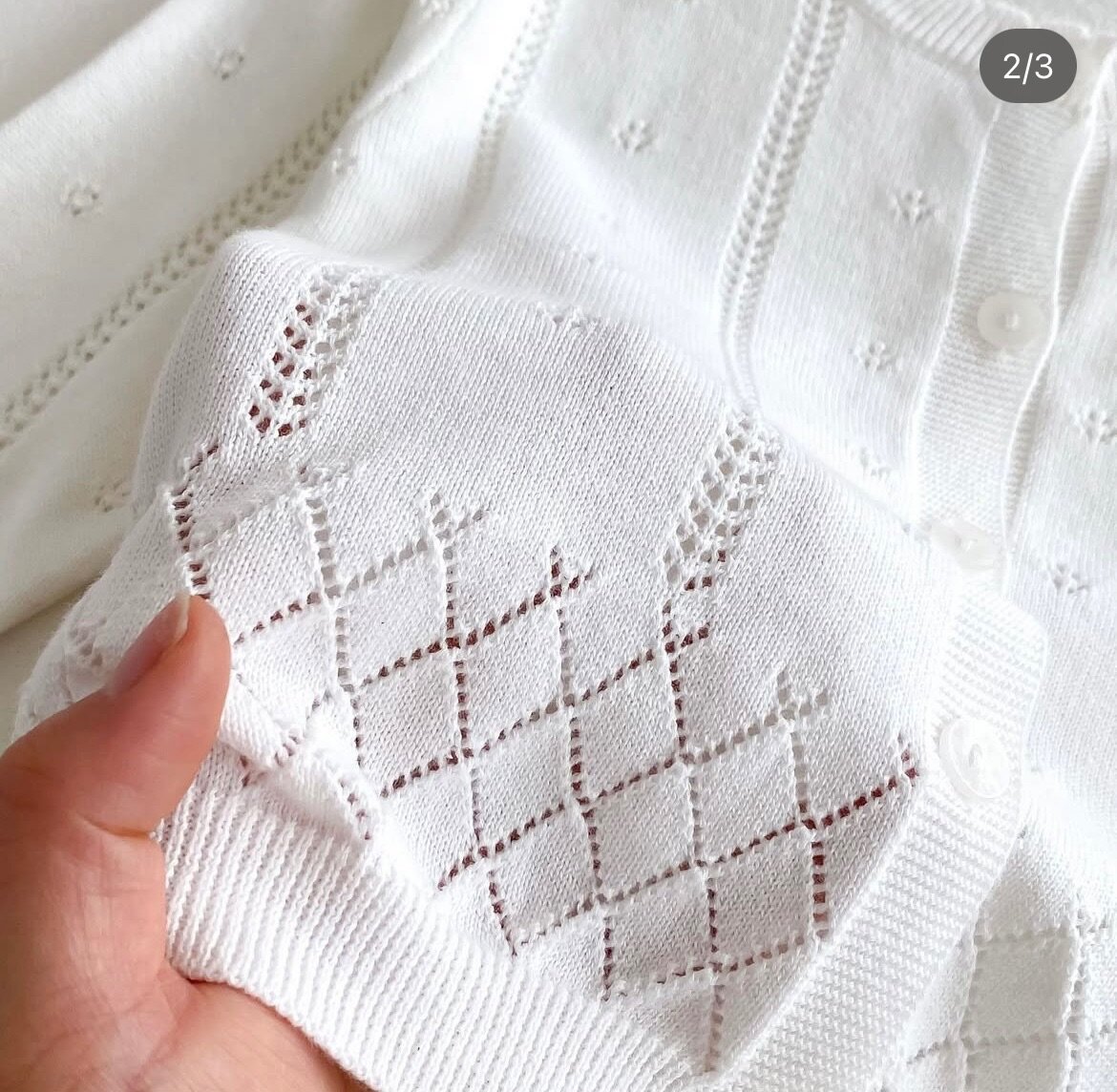 Также у нас в наличии невесомые кофточки для девочек из 100