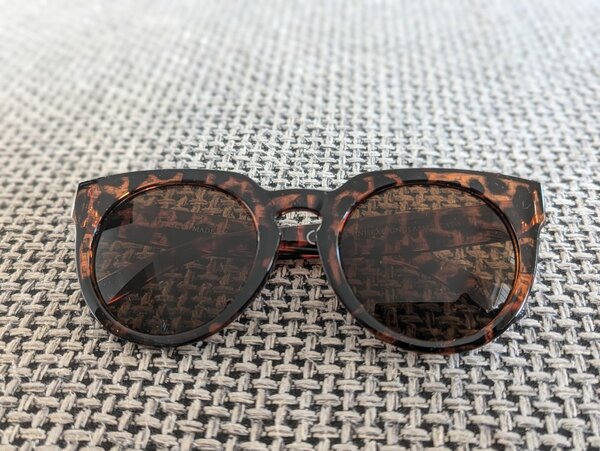 Mia Sunglasses - Avon