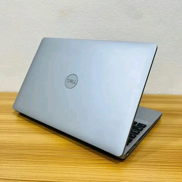Ultrabook Dell élégant