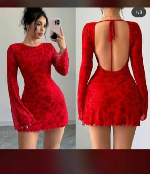 Robe Rouge Dos Nu Élégante