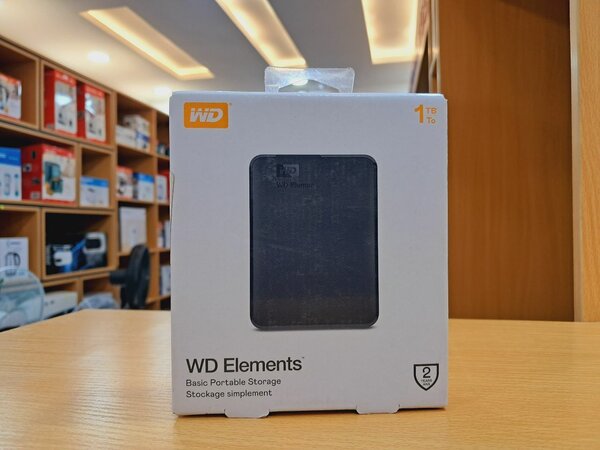 New WD ELEMENTS external hard drive 1TB