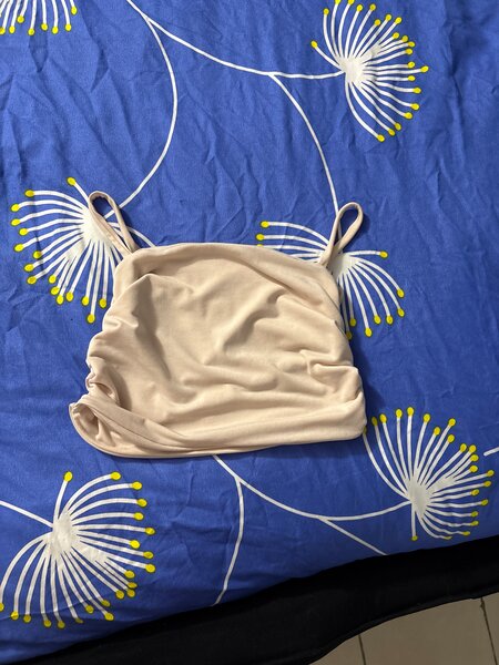 Top en satin élégant