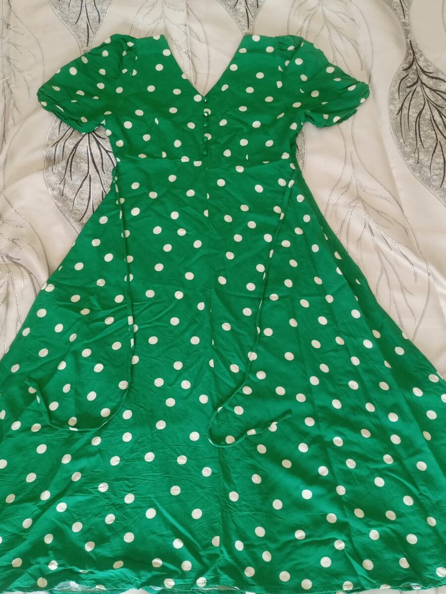 Ladie  straight dress