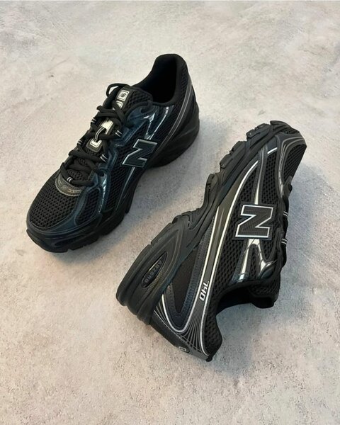 New balance 740