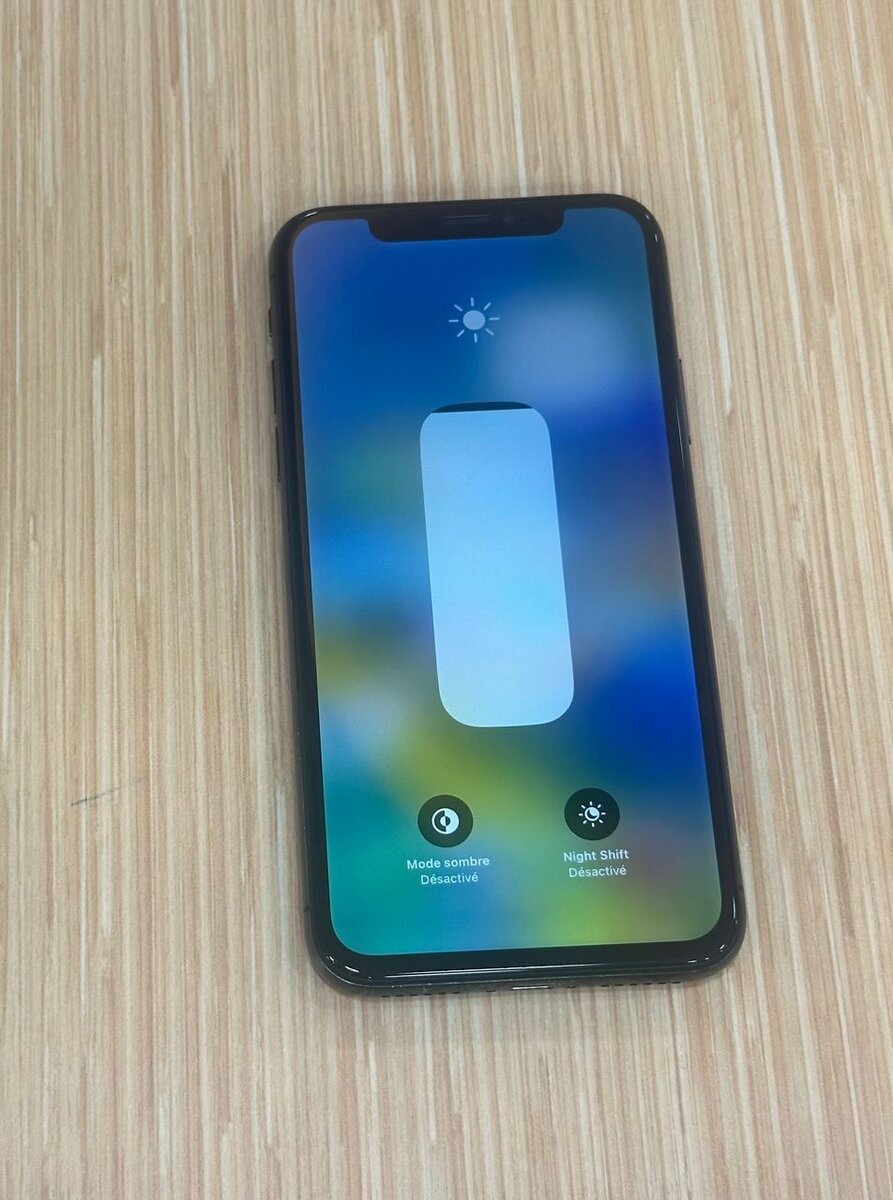 *iphone x 64giga tout passe