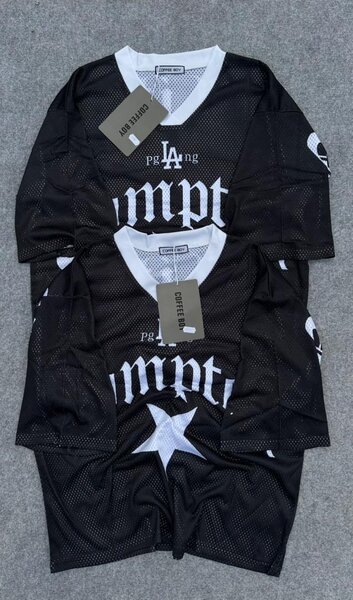 Maillot Sportif Style Urbain