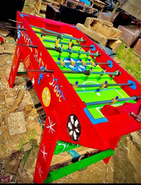 Baby Foot en Bois Rouge