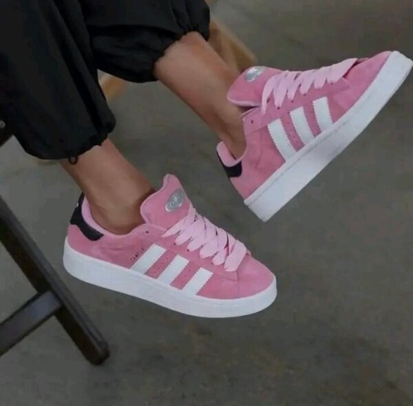 Baskets roses en daim