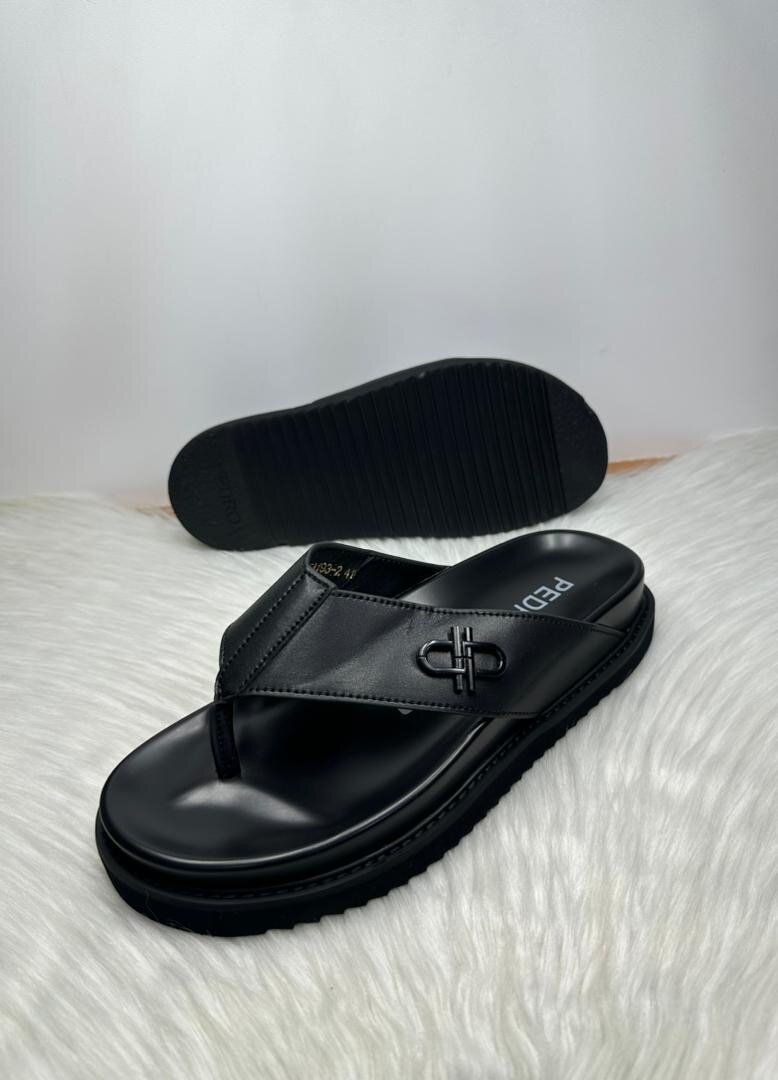 Sandales en cuir élégantes