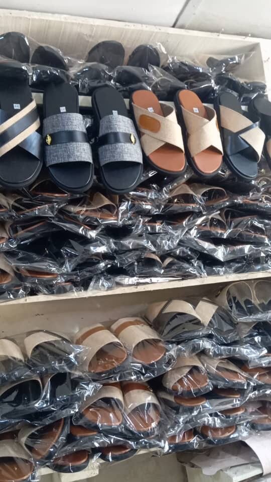 Sandales confortables homme