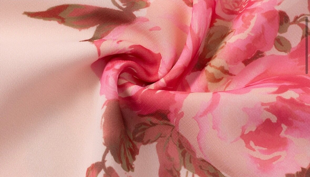 Очень красивое нежное платье