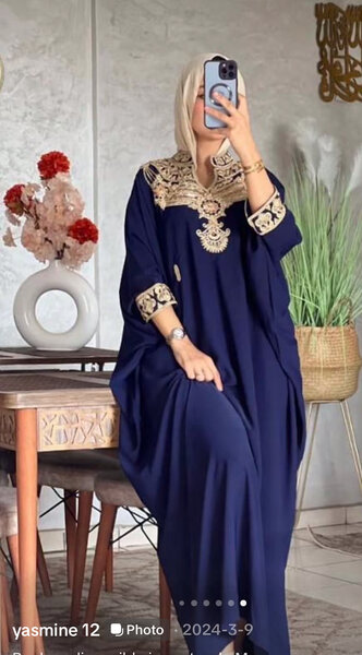 Djellaba bleu femme brodée